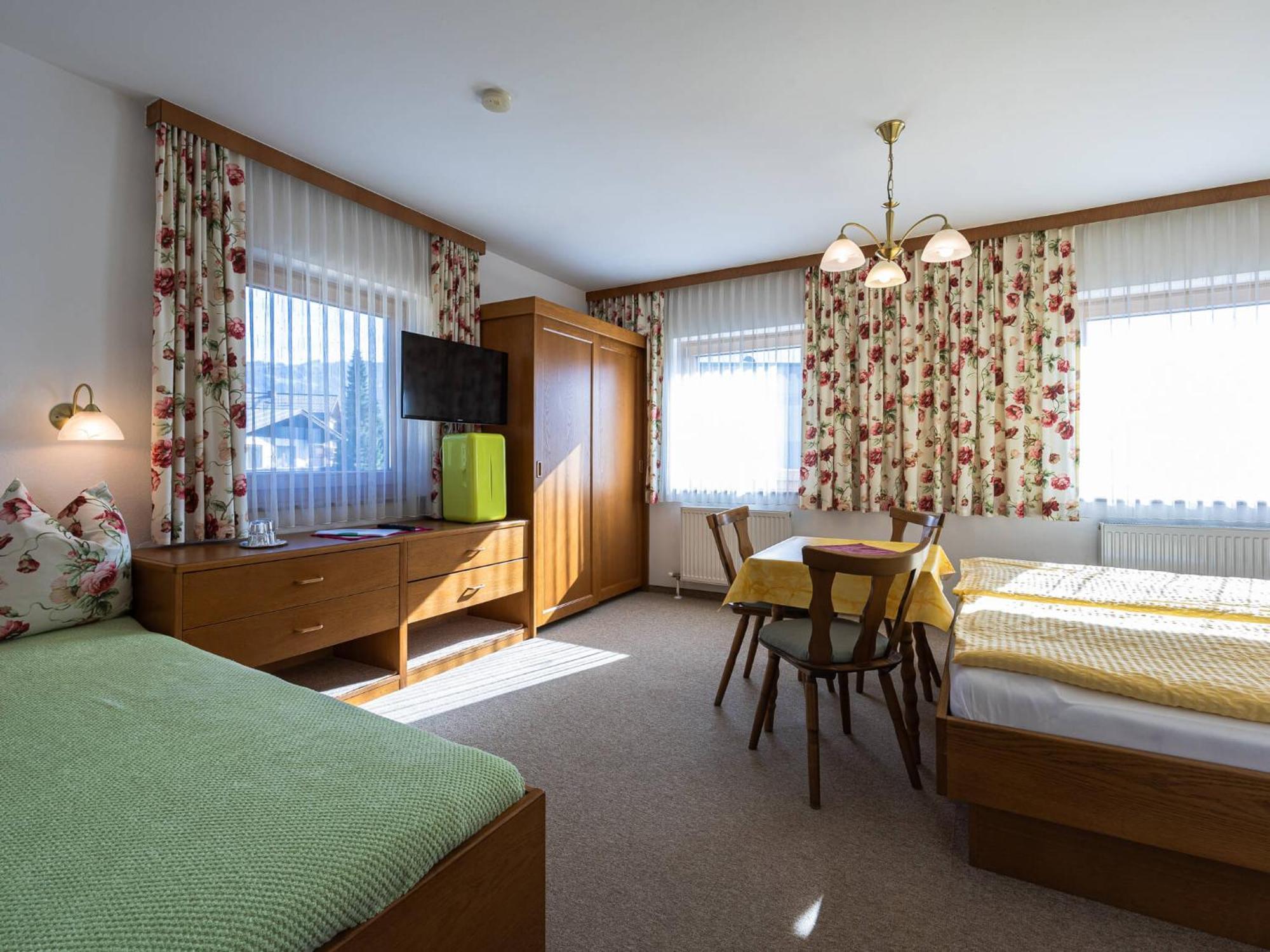 Gaestehaus Bleiweis-Zehentner เซลล์อัมเซ ภายนอก รูปภาพ